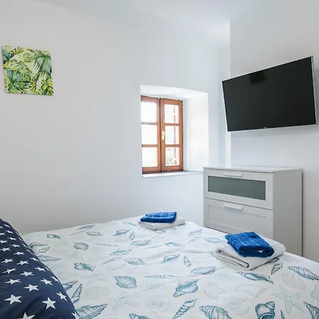 Villa Nina - With A Heated Pool *