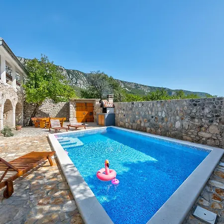 Nina - With A Heated Pool * Tribalj (Primorsko-Goranska)