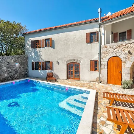 Nina - With A Heated Pool * Tribalj (Primorsko-Goranska)