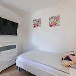 Nina